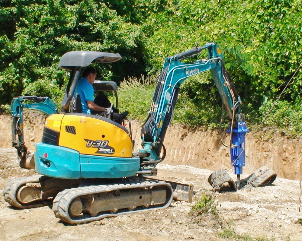 HydroRam HK30 on a Kubota U-30 Mini Excavator